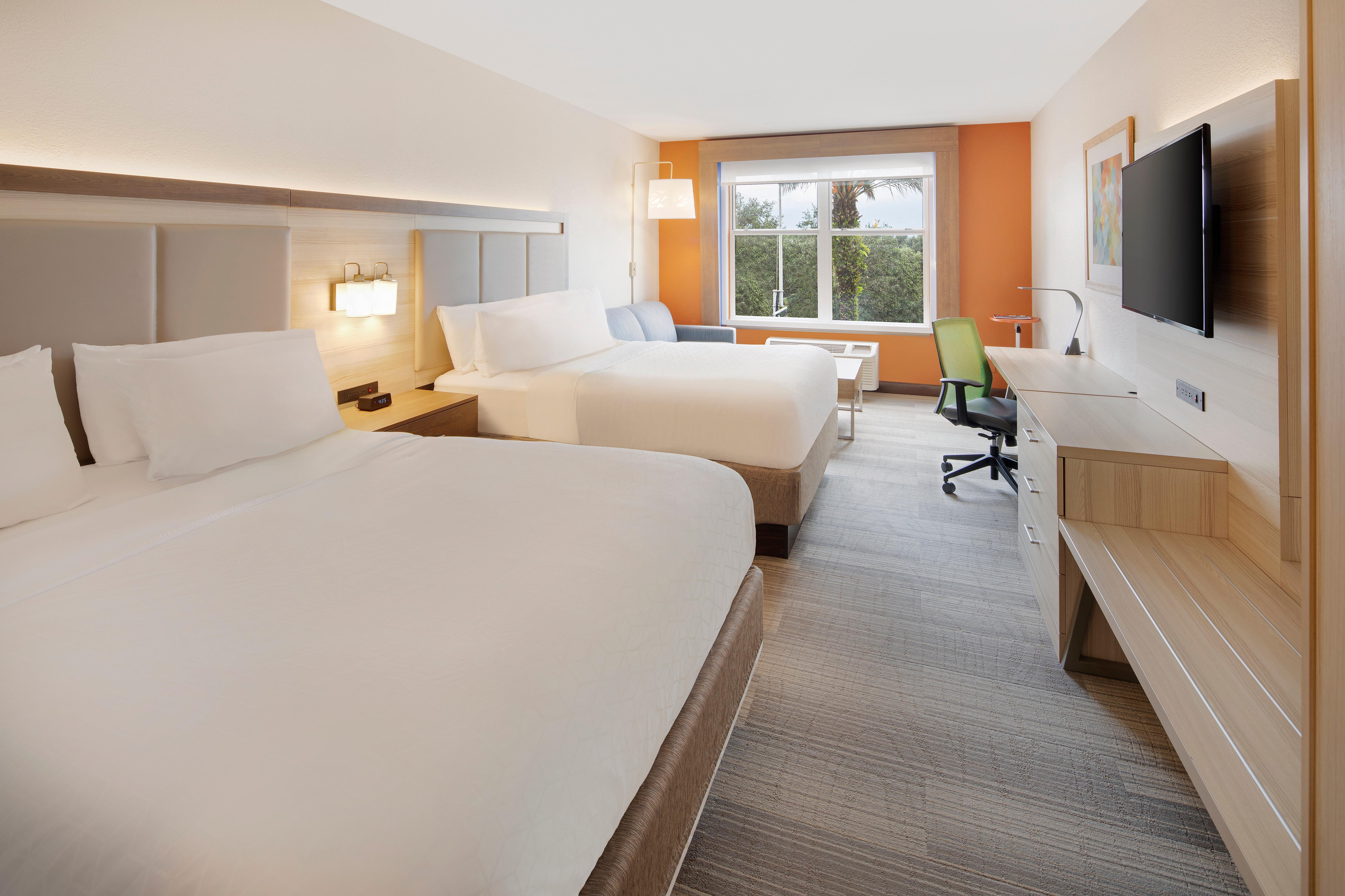 Holiday Inn Express & Suites S Lake Buena Vista By Ihg Киссимми Экстерьер фото